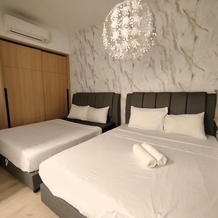The Colony Klcc View By Nzv Apartment Куала Лумпур Екстериор снимка