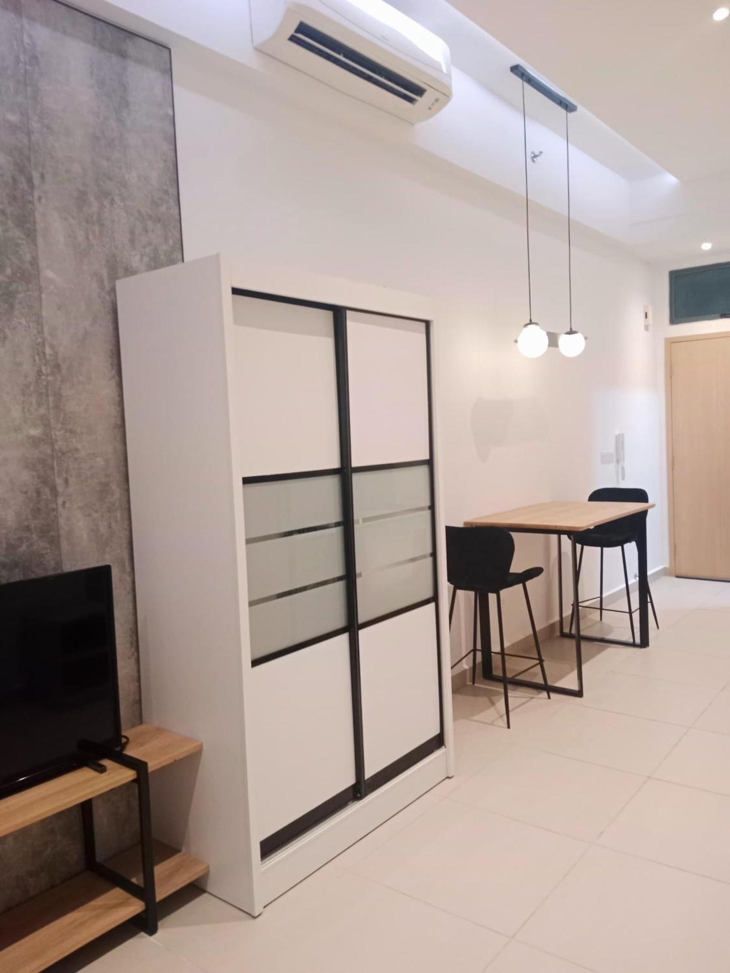 The Colony Klcc View By Nzv Apartment Куала Лумпур Екстериор снимка